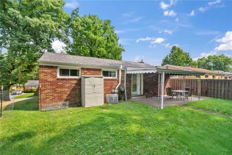 4549 Gates Drive Lincoln Place PA 15120