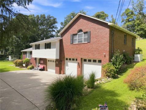859 Meadowbrook Road Level Green PA 15085