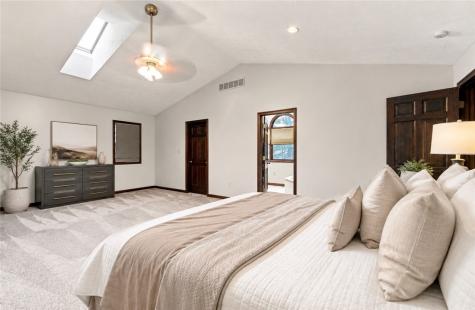 859 Meadowbrook Road Level Green PA 15085