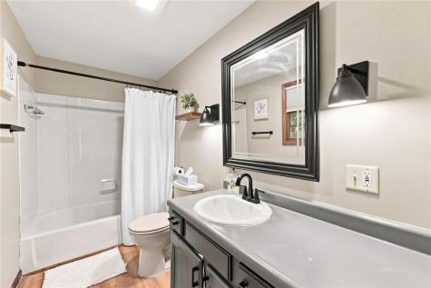 859 Meadowbrook Road Level Green PA 15085