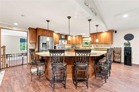 859 Meadowbrook Road Level Green PA 15085