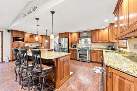859 Meadowbrook Road Level Green PA 15085