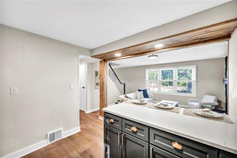 6222 Pleasant Road South Park PA 15129