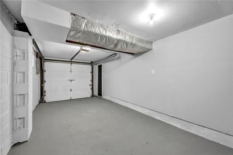 6222 Pleasant Road South Park PA 15129