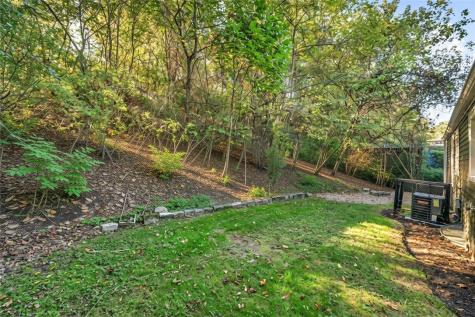 6222 Pleasant Road South Park PA 15129