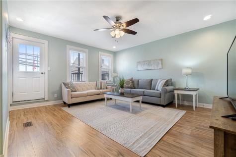 104 Pius Street South Side PA 15203