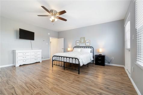104 Pius Street South Side PA 15203