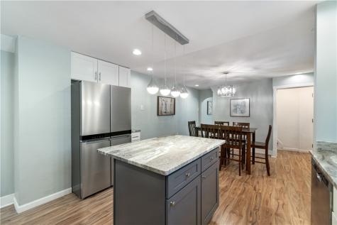 104 Pius Street South Side PA 15203