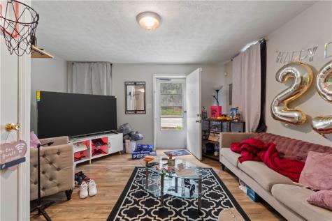 711-713 Mifflin Street Lincoln Place PA 15207