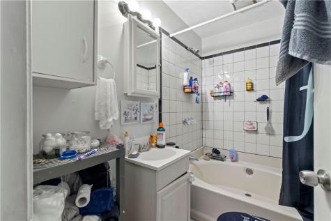 711-713 Mifflin Street Lincoln Place PA 15207