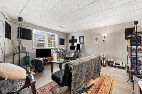 132 E Eugene Avenue Munhall PA 15120