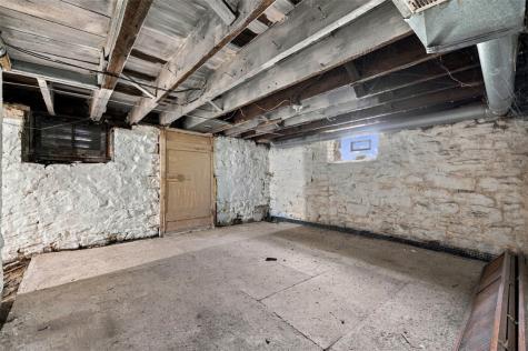 132 E Eugene Avenue Munhall PA 15120