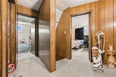132 E Eugene Avenue Munhall PA 15120