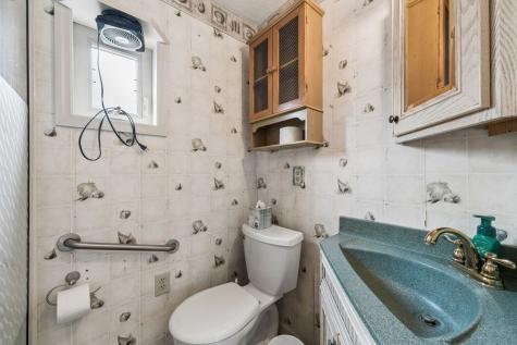 343 Vanadium Road Scott Township PA 15243