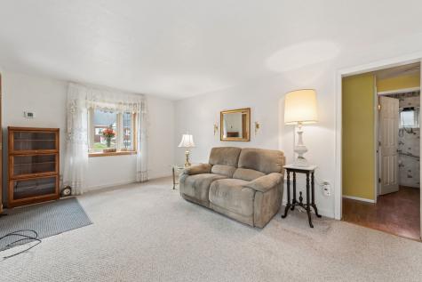 343 Vanadium Road Scott Township PA 15243