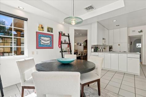 1305 Malvern Squirrel Hill PA 15217