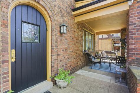 1305 Malvern Squirrel Hill PA 15217