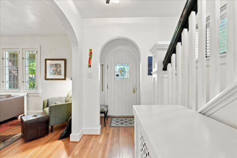 1305 Malvern Squirrel Hill PA 15217