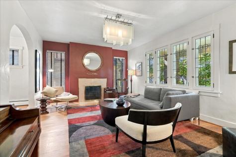 1305 Malvern Squirrel Hill PA 15217