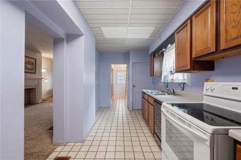 709 Short Street Irwin PA 15642