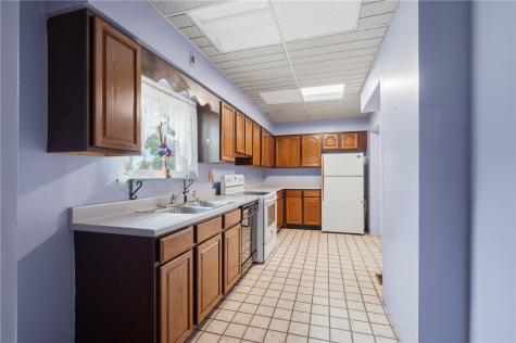 709 Short Street Irwin PA 15642