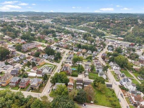 709 Short Street Irwin PA 15642
