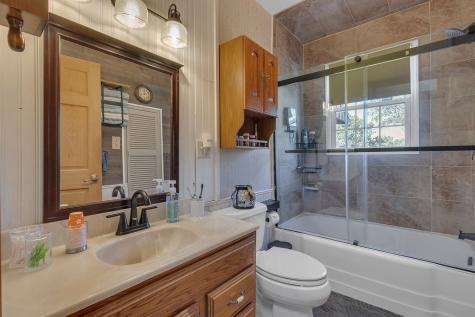 156 Willow Avenue East Rochester PA 15074