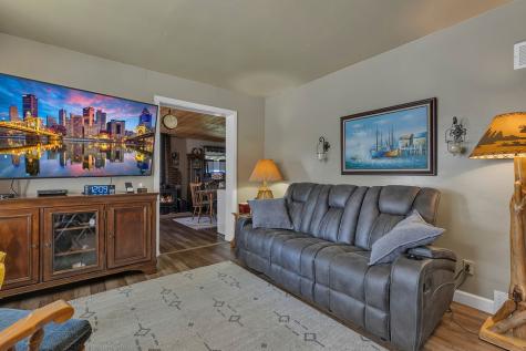 156 Willow Avenue East Rochester PA 15074
