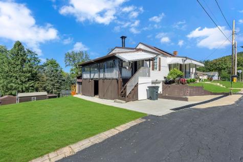 156 Willow Avenue East Rochester PA 15074