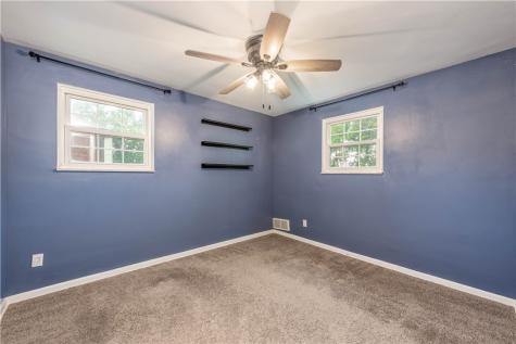 1361 Pesavento Drive Bridgeville PA 15017