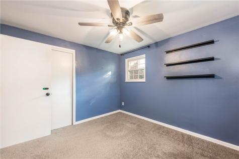 1361 Pesavento Drive Bridgeville PA 15017