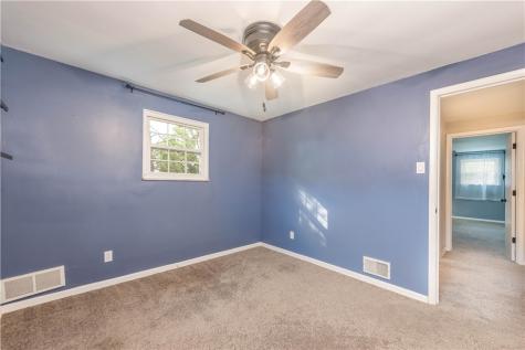 1361 Pesavento Drive Bridgeville PA 15017