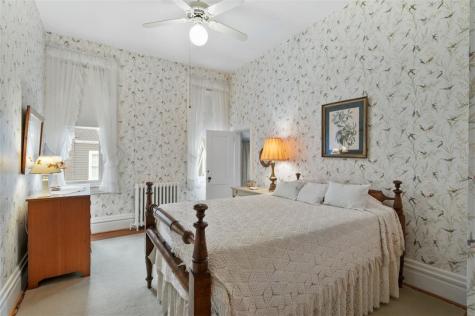 402 Maple Lane Edgeworth PA 15143