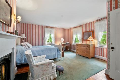 402 Maple Lane Edgeworth PA 15143