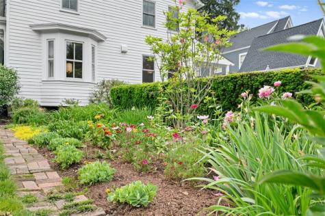 402 Maple Lane Edgeworth PA 15143