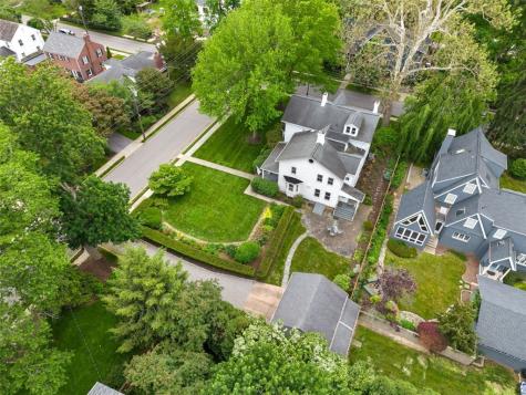 402 Maple Lane Edgeworth PA 15143