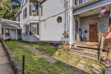 211 E 7th Avenue Tarentum PA 15084
