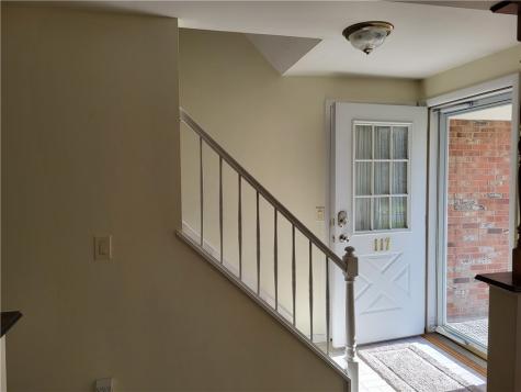 117 Farmington Drive Township Of But Nw PA 16001
