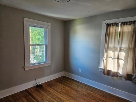 58 Evans Avenue Ingram PA 15205