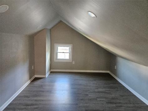 58 Evans Avenue Ingram PA 15205