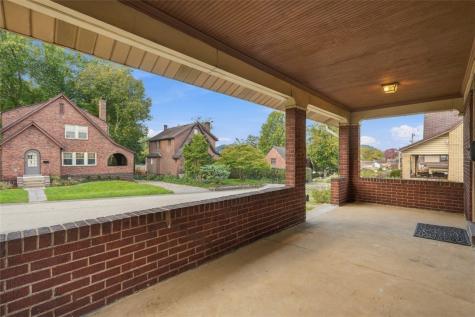 1515 Maple Avenue Verona PA 15147