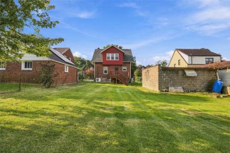 1515 Maple Avenue Verona PA 15147