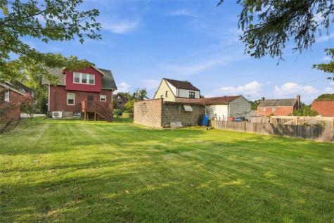1515 Maple Avenue Verona PA 15147