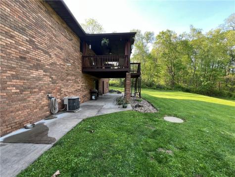 133 Woodcrest Road Oakland Township PA 16002