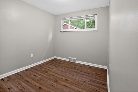 3220 Overlook Drive Liberty Boro PA 15133
