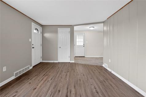 3220 Overlook Drive Liberty Boro PA 15133