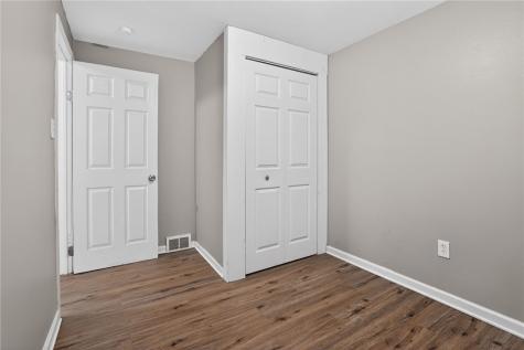 3220 Overlook Drive Liberty Boro PA 15133
