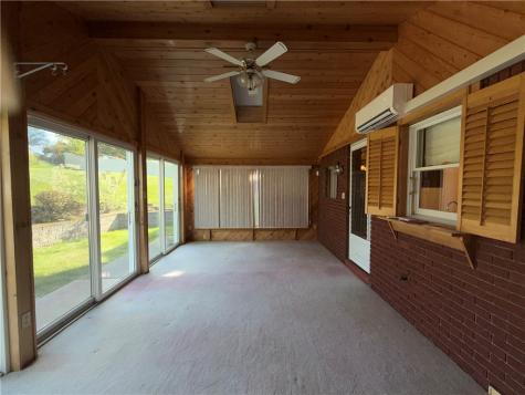 143 Arrow Elizabeth Township/boro PA 15037