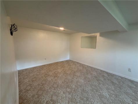 143 Arrow Elizabeth Township/boro PA 15037