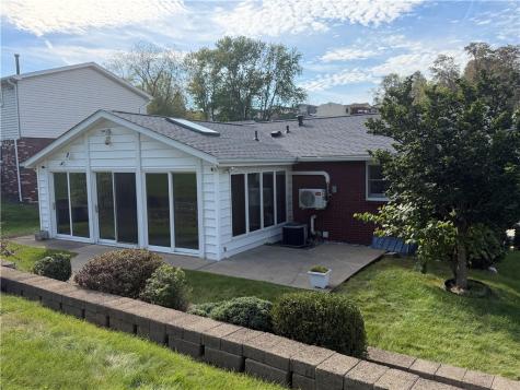 143 Arrow Elizabeth Township/boro PA 15037